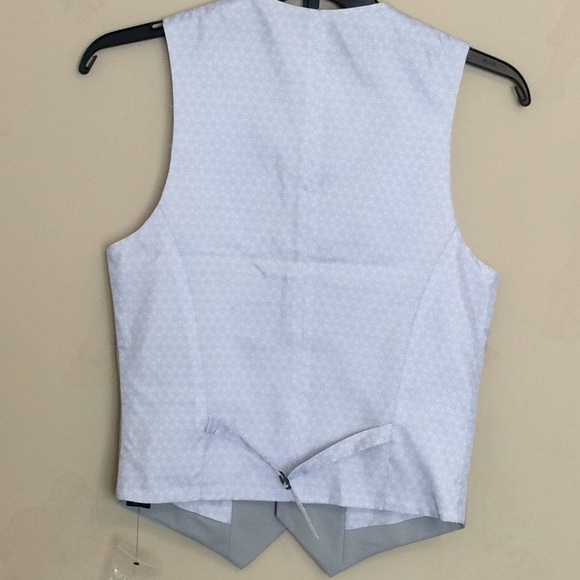 ASOS vest - Picture 2 of 3